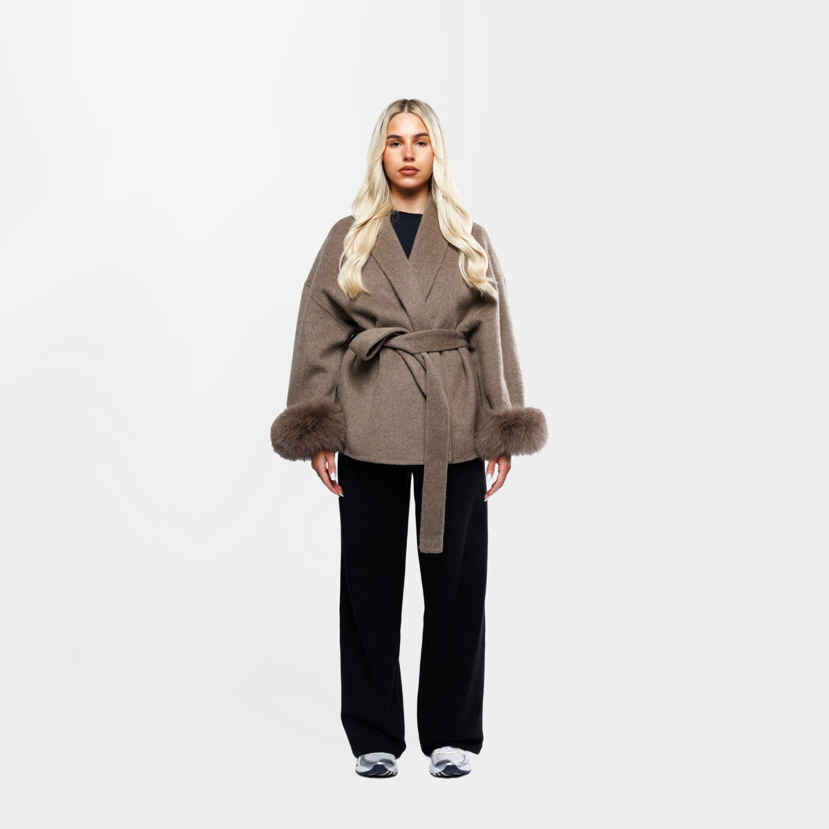EVALYA ⎹ JEANNE